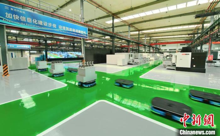 AGV智能配送葉片場景?！?攝
